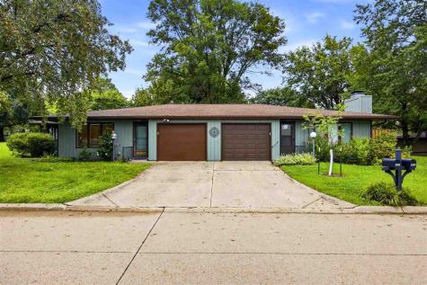 3302 Hanover Court Iowa City IA 52245