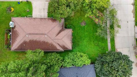 3302 Hanover Court Iowa City IA 52245