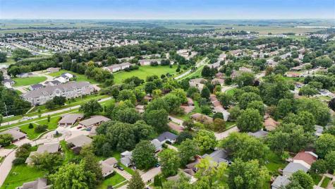 3302 Hanover Court Iowa City IA 52245