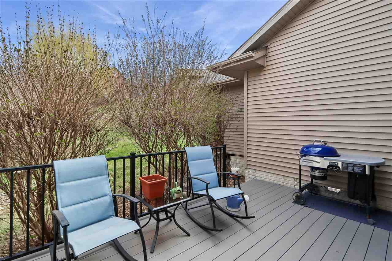 232 Woodfield Lane Tiffin IA 52340