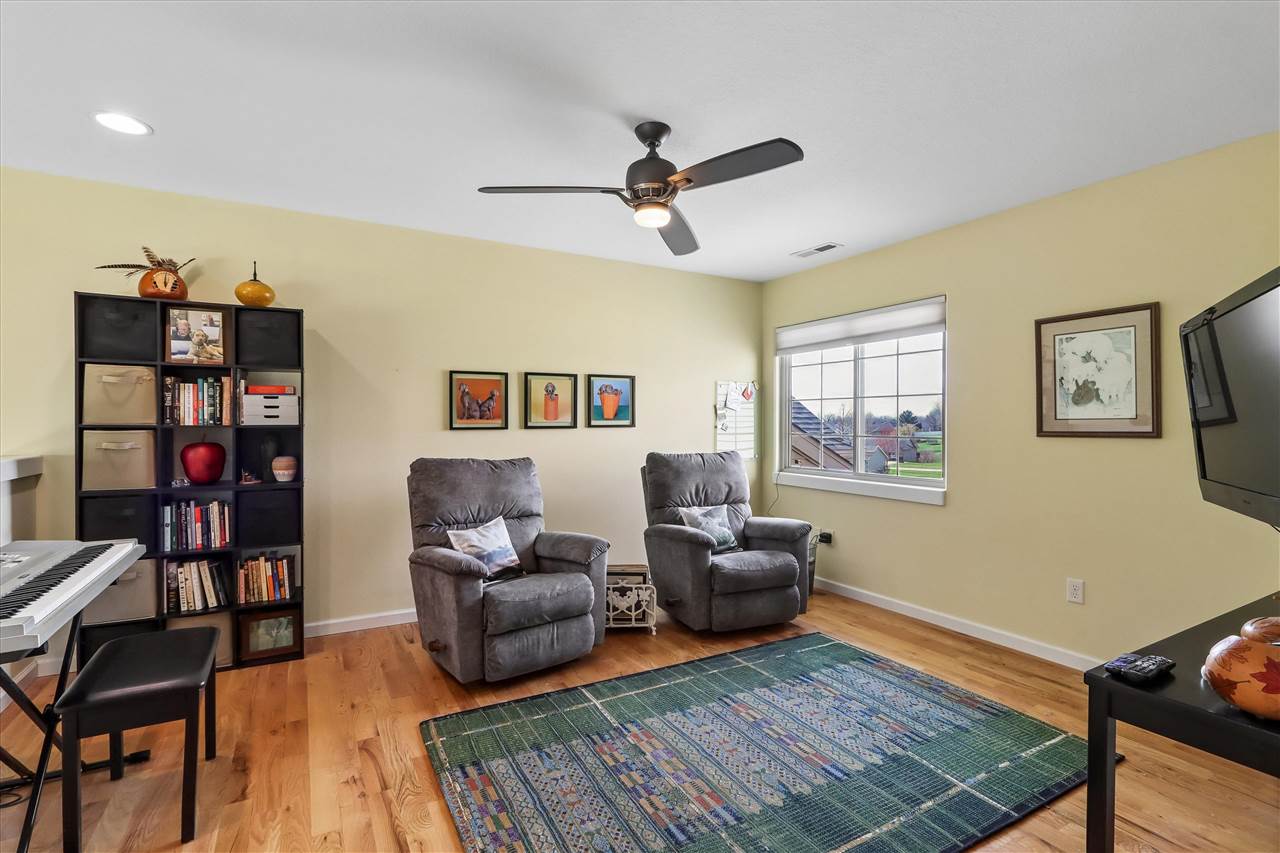 232 Woodfield Lane Tiffin IA 52340