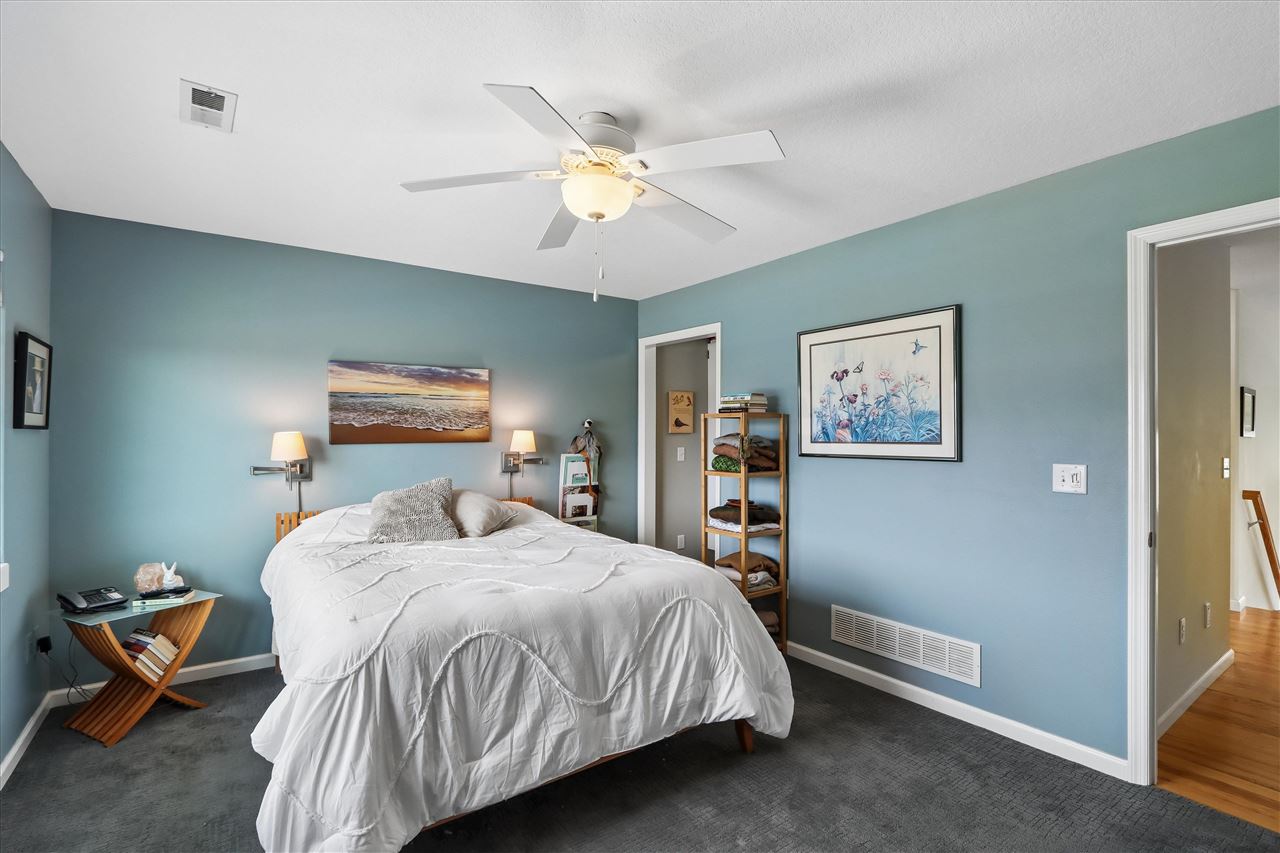 232 Woodfield Lane Tiffin IA 52340