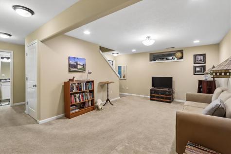 232 Woodfield Lane Tiffin IA 52340