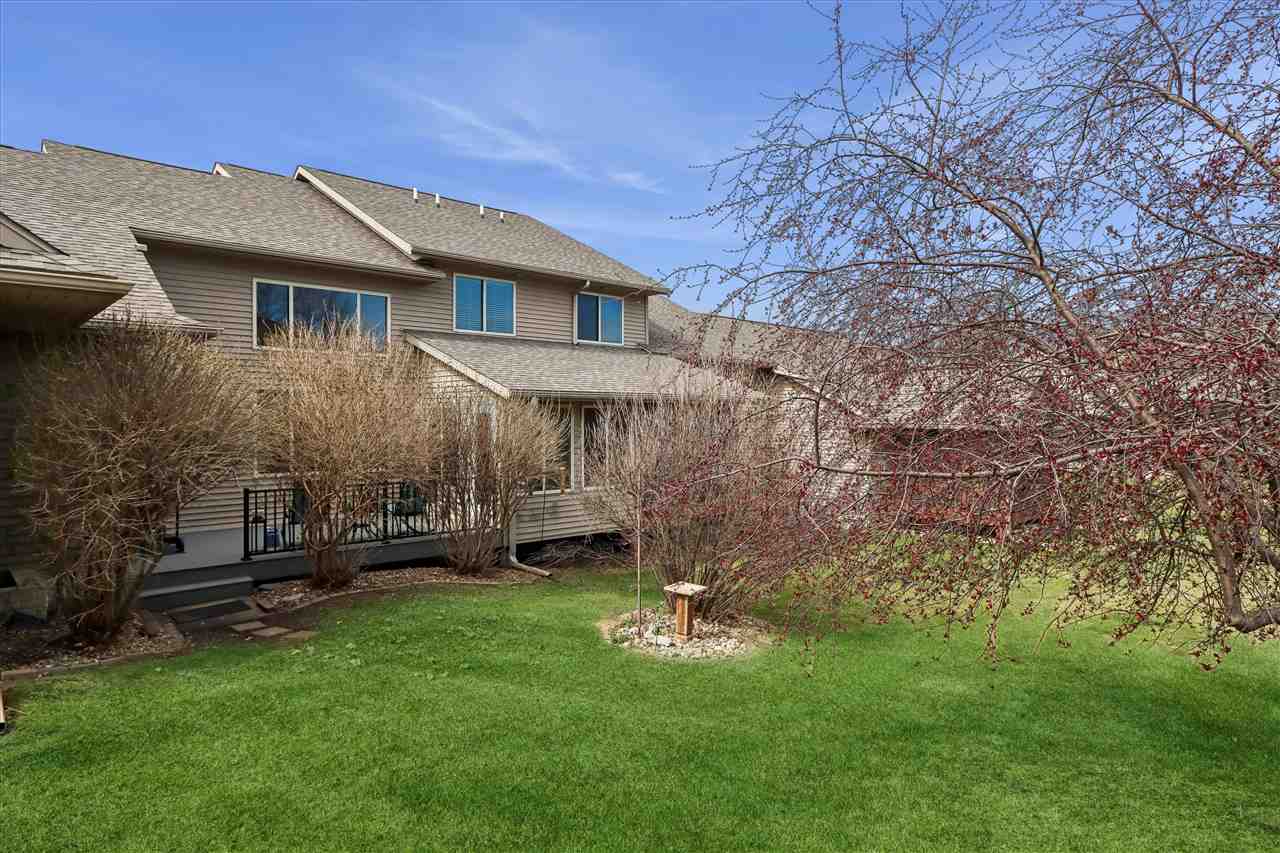 232 Woodfield Lane Tiffin IA 52340