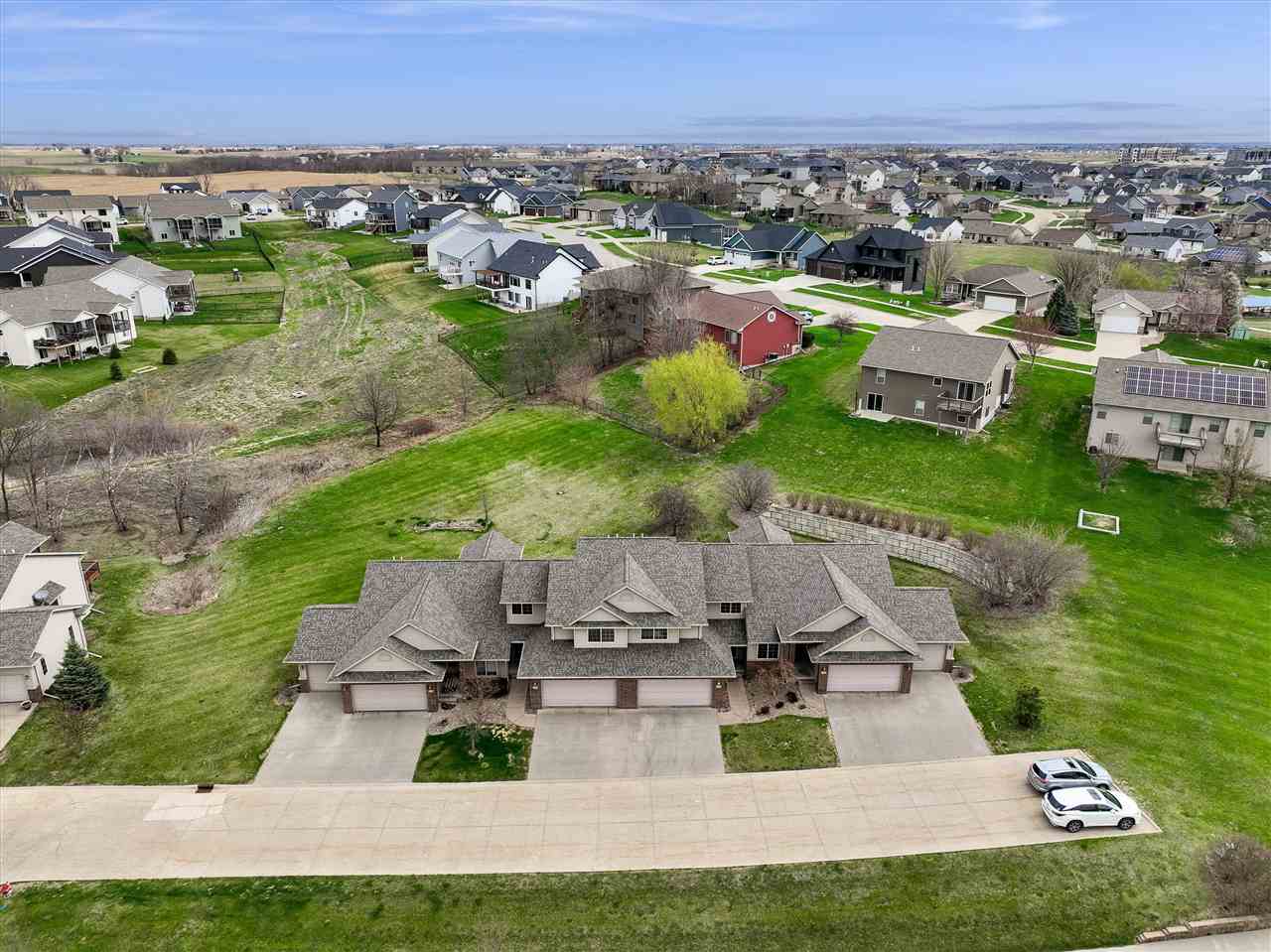 232 Woodfield Lane Tiffin IA 52340