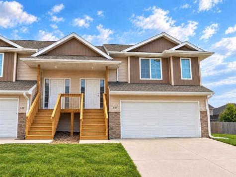 609 Riley Lane West Branch IA 52358
