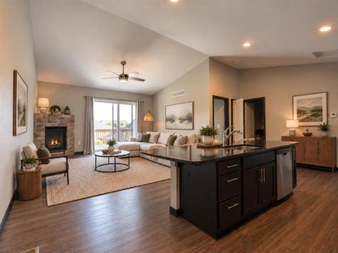 609 Riley Lane West Branch IA 52358