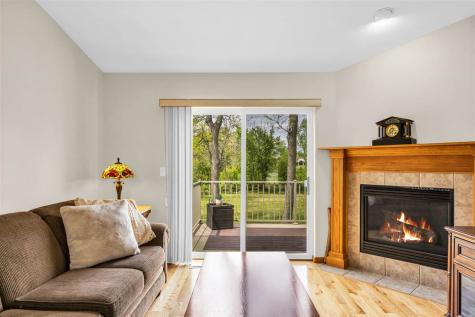 396 Teakwood Lane Cedar Rapids IA 52402