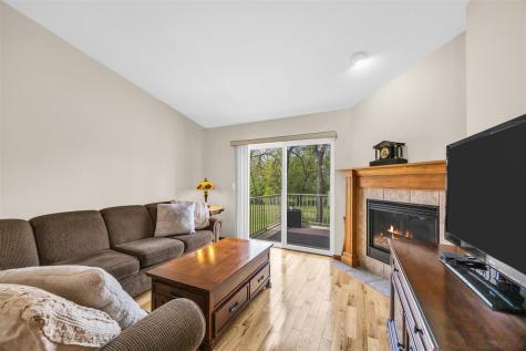 396 Teakwood Lane Cedar Rapids IA 52402