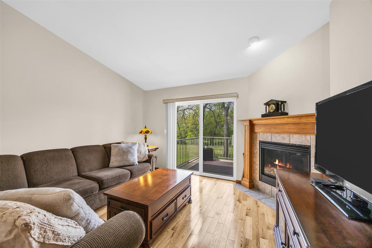396 Teakwood Lane Cedar Rapids IA 52402