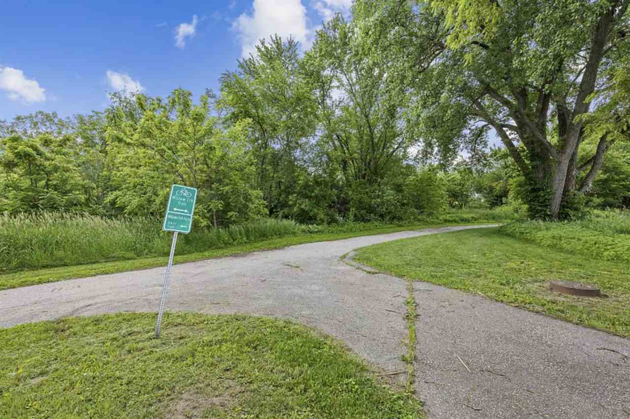 2639 Westwinds Drive Iowa City IA 52246