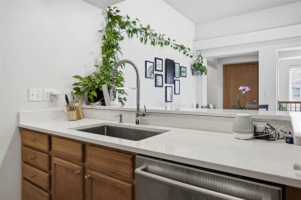 1530 Ranier Drive Iowa City IA 52246