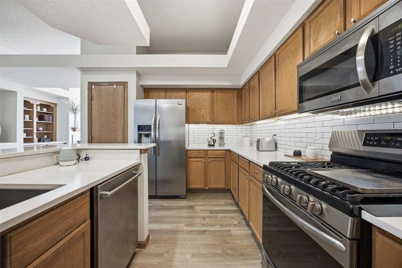 1530 Ranier Drive Iowa City IA 52246