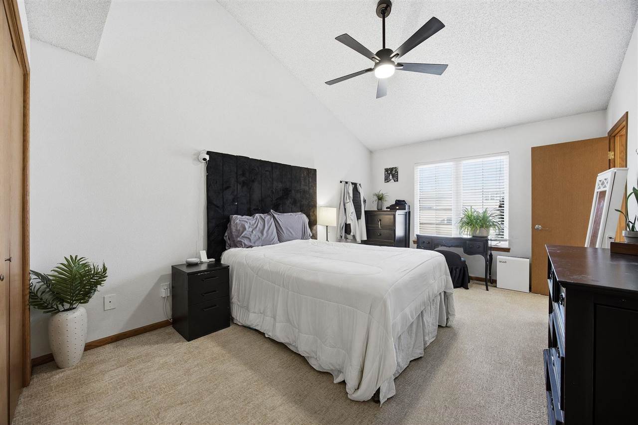 1530 Ranier Drive Iowa City IA 52246
