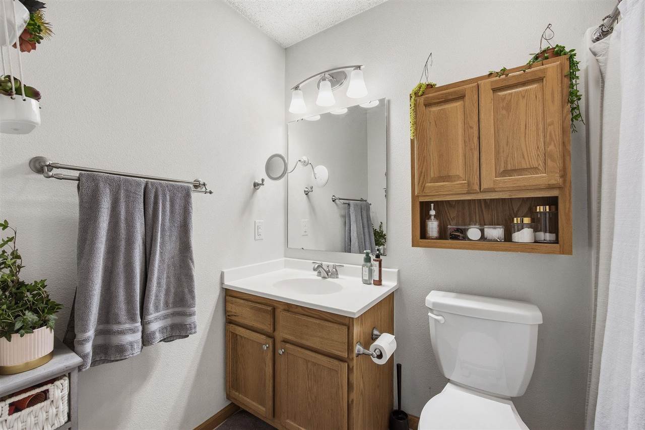 1530 Ranier Drive Iowa City IA 52246