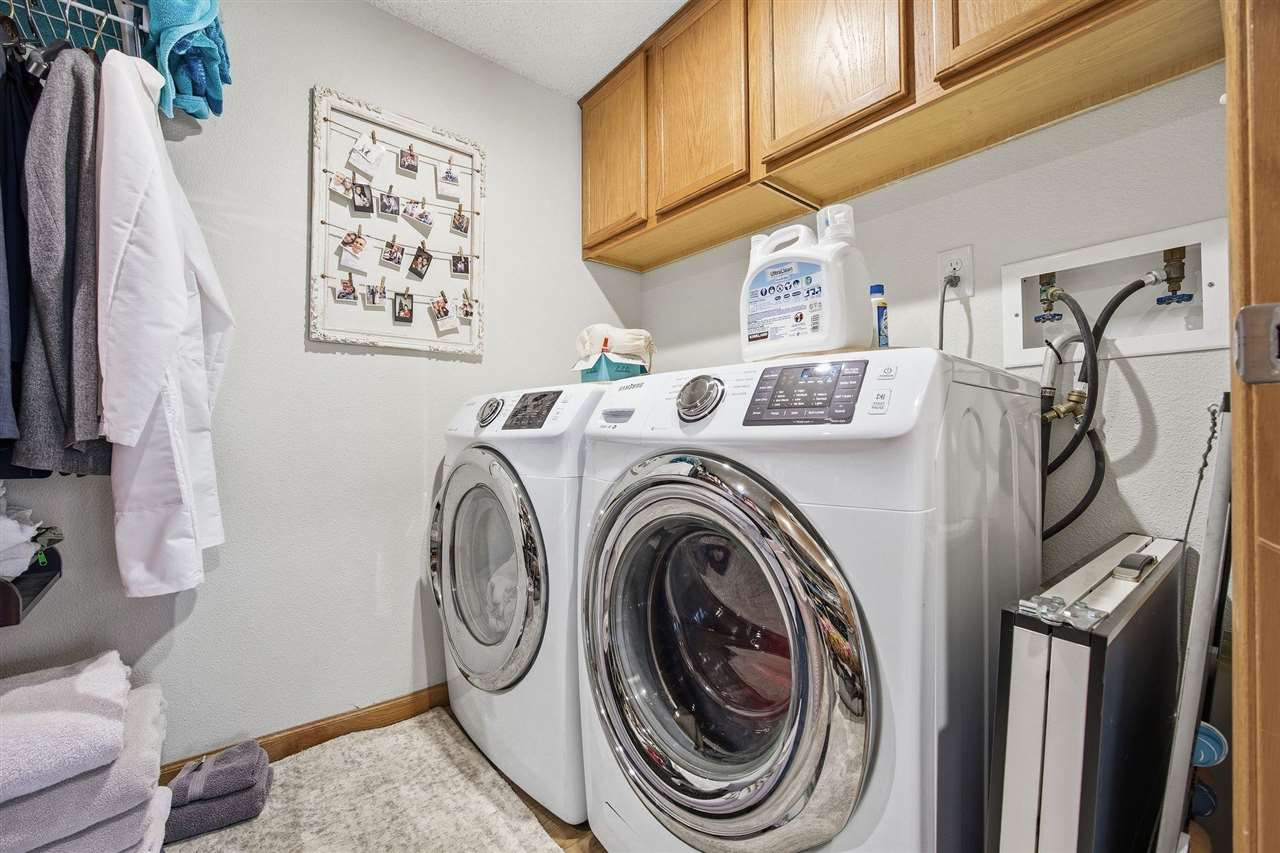 1530 Ranier Drive Iowa City IA 52246
