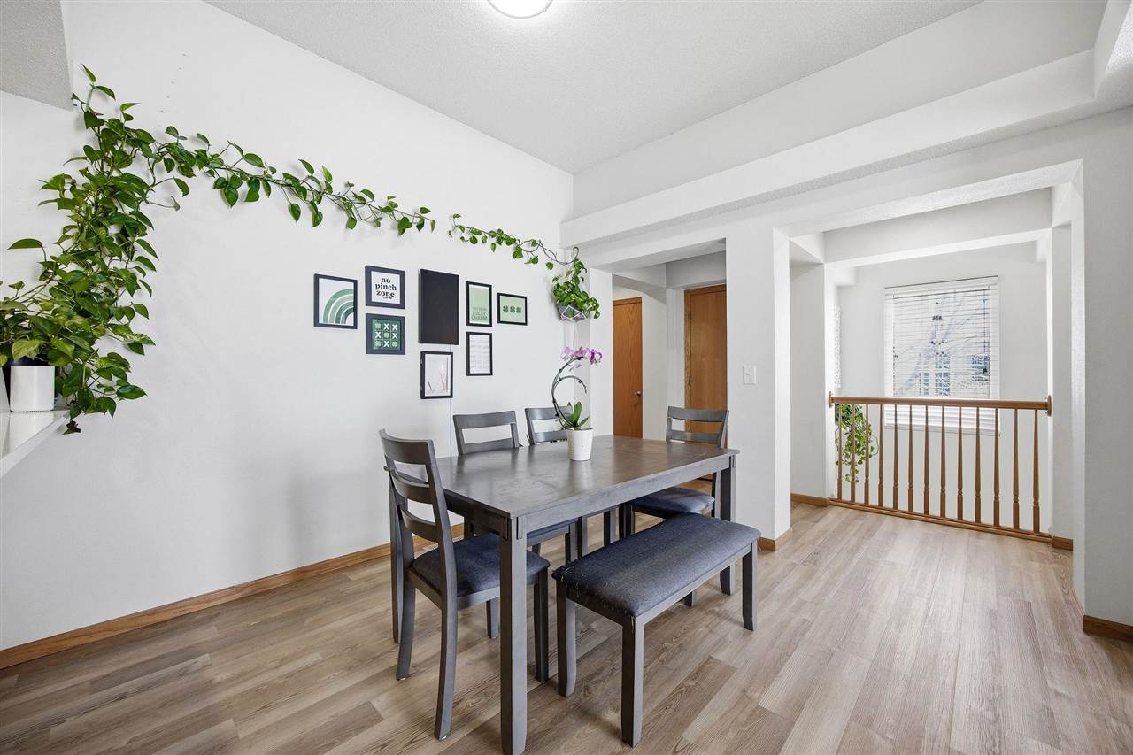 1530 Ranier Drive Iowa City IA 52246