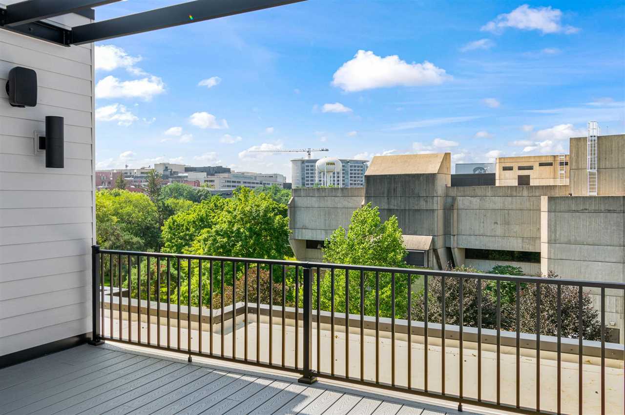 14 Lincoln Avenue #6 Iowa City IA 52246