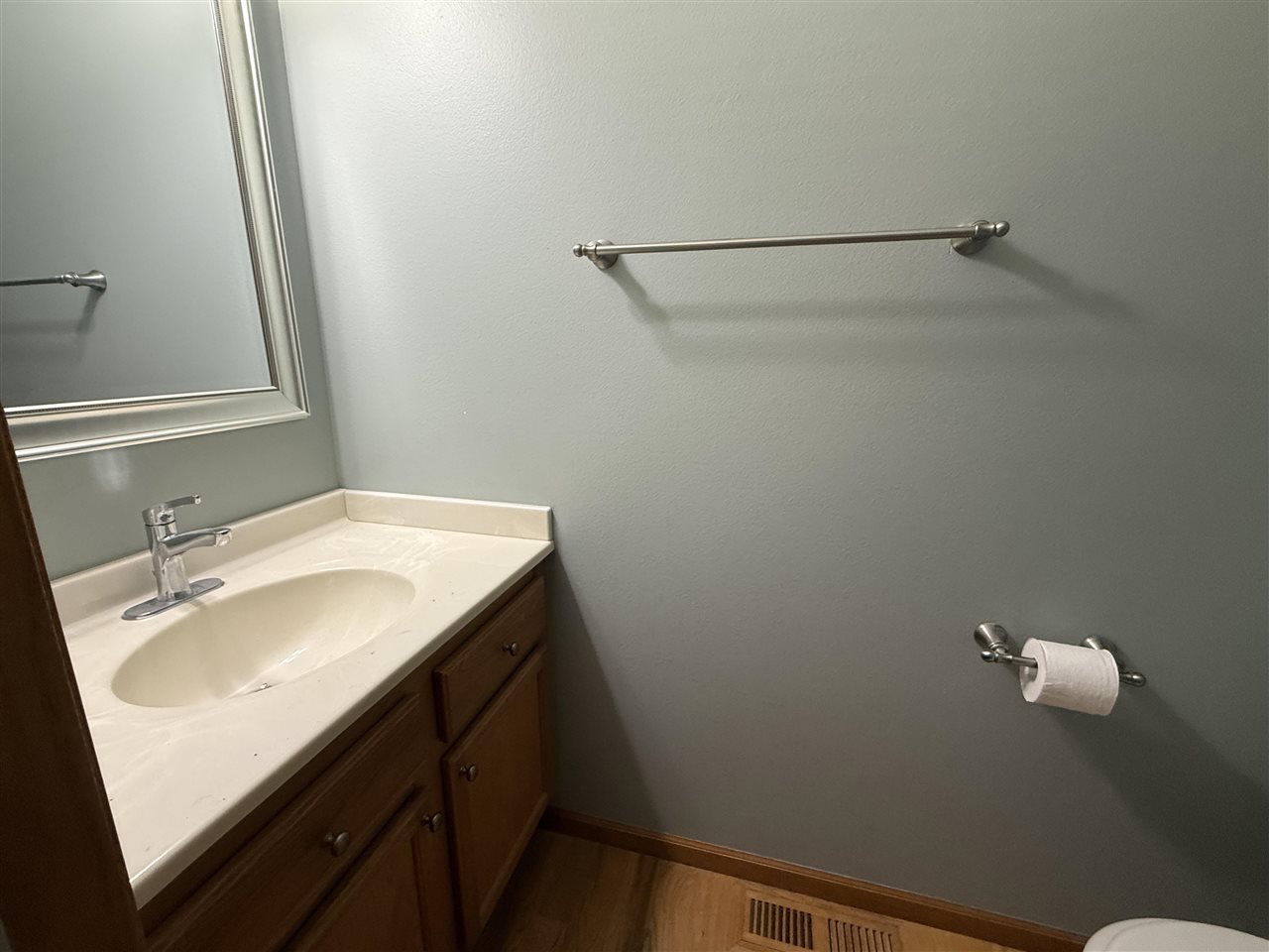 4385 E Court Street Iowa City IA 52245