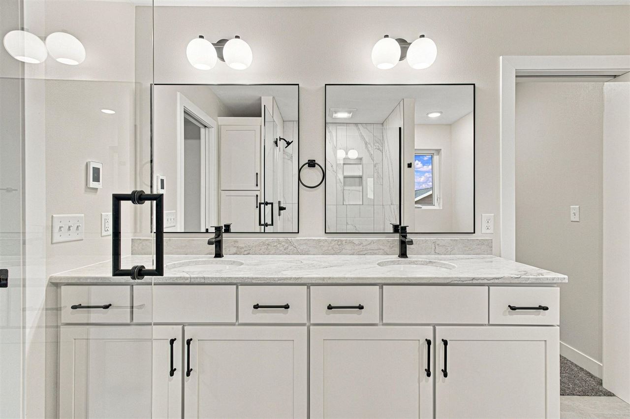 3971 Unbrideled Avenue Iowa City IA 52240