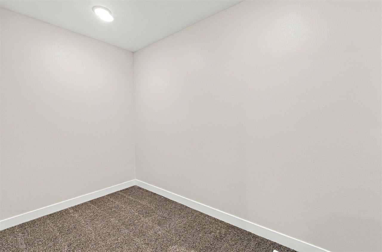 3971 Unbrideled Avenue Iowa City IA 52240