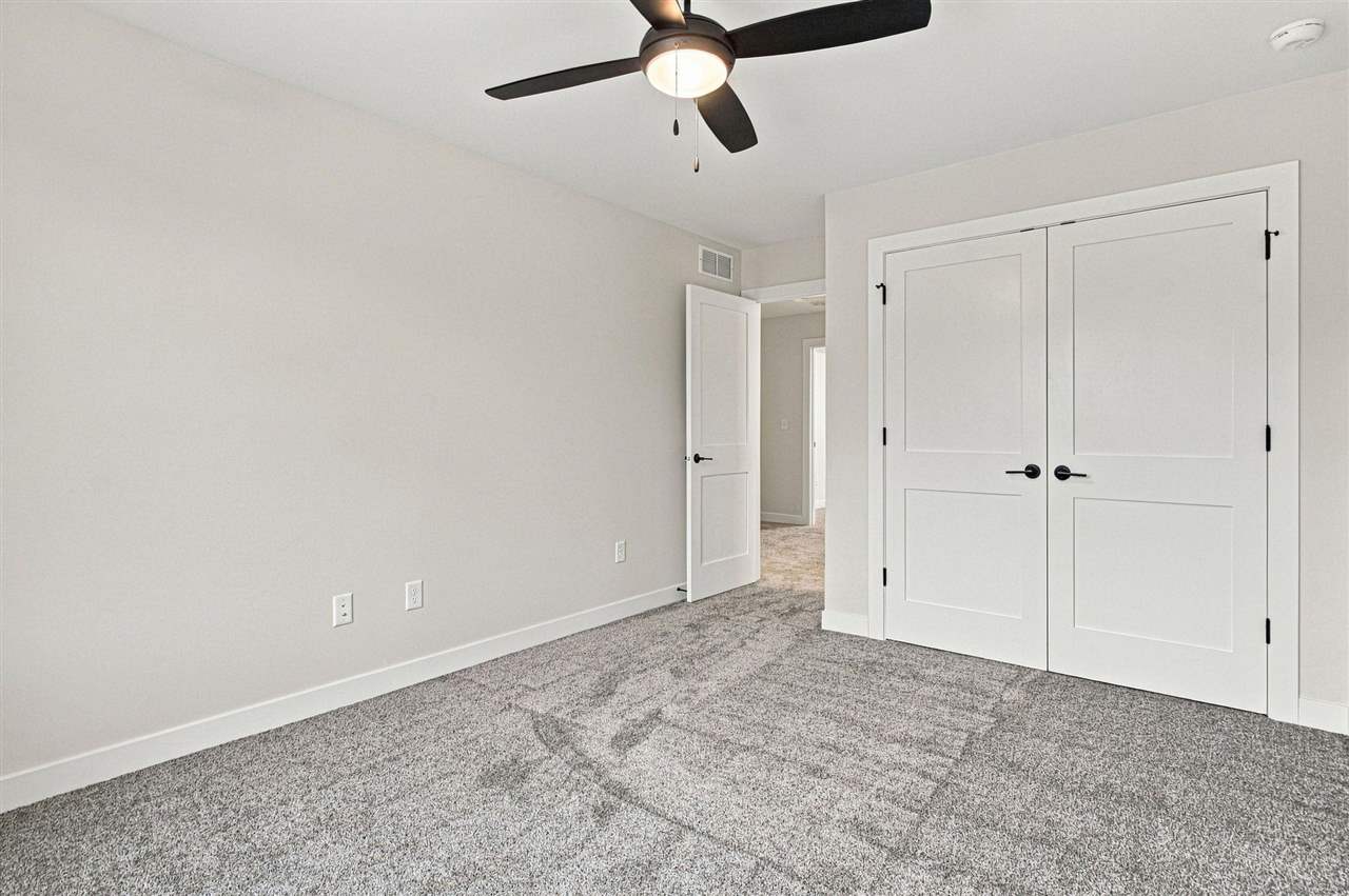 3971 Unbrideled Avenue Iowa City IA 52240