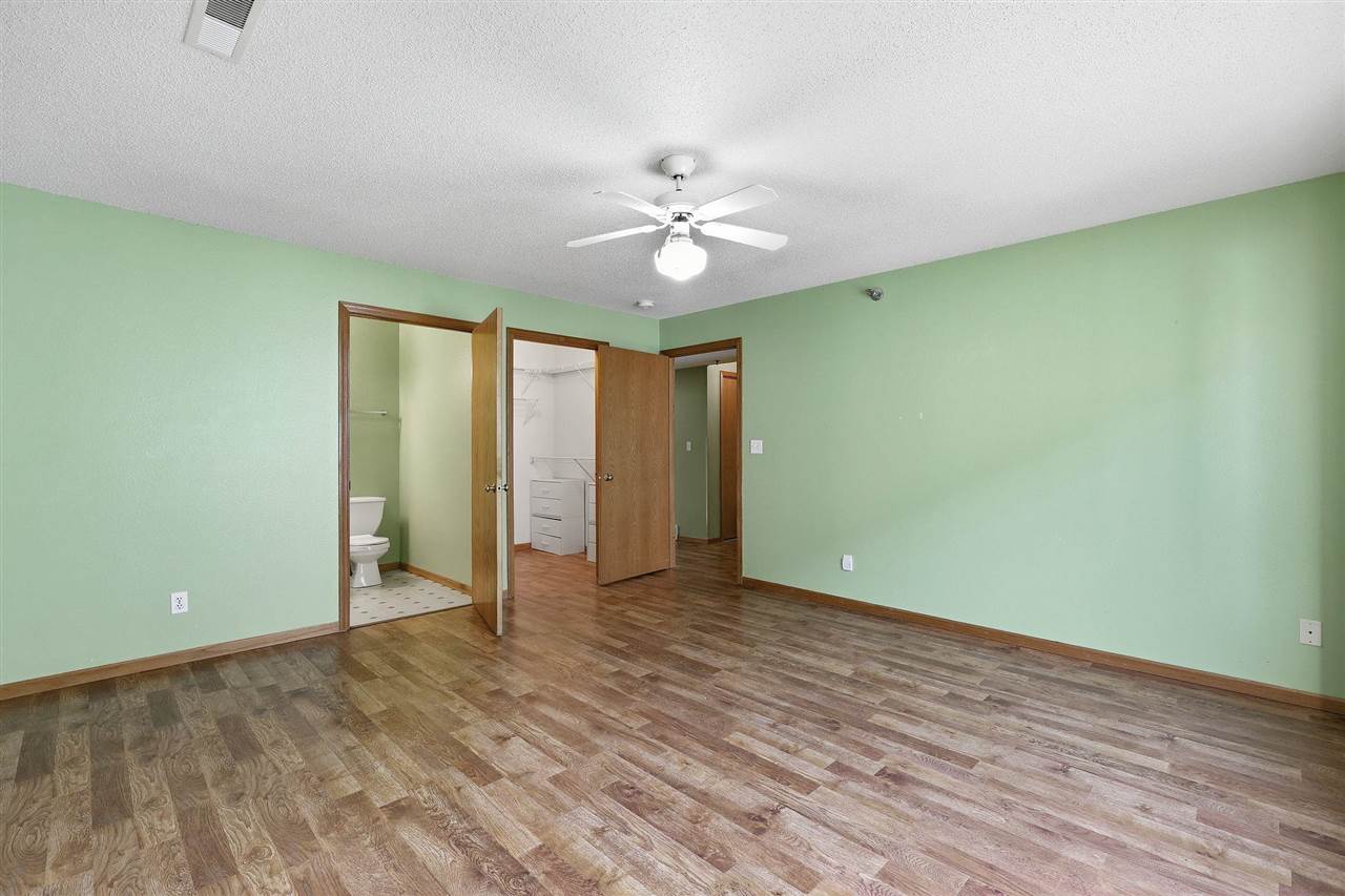 470 West Side Drive Iowa City IA 52246