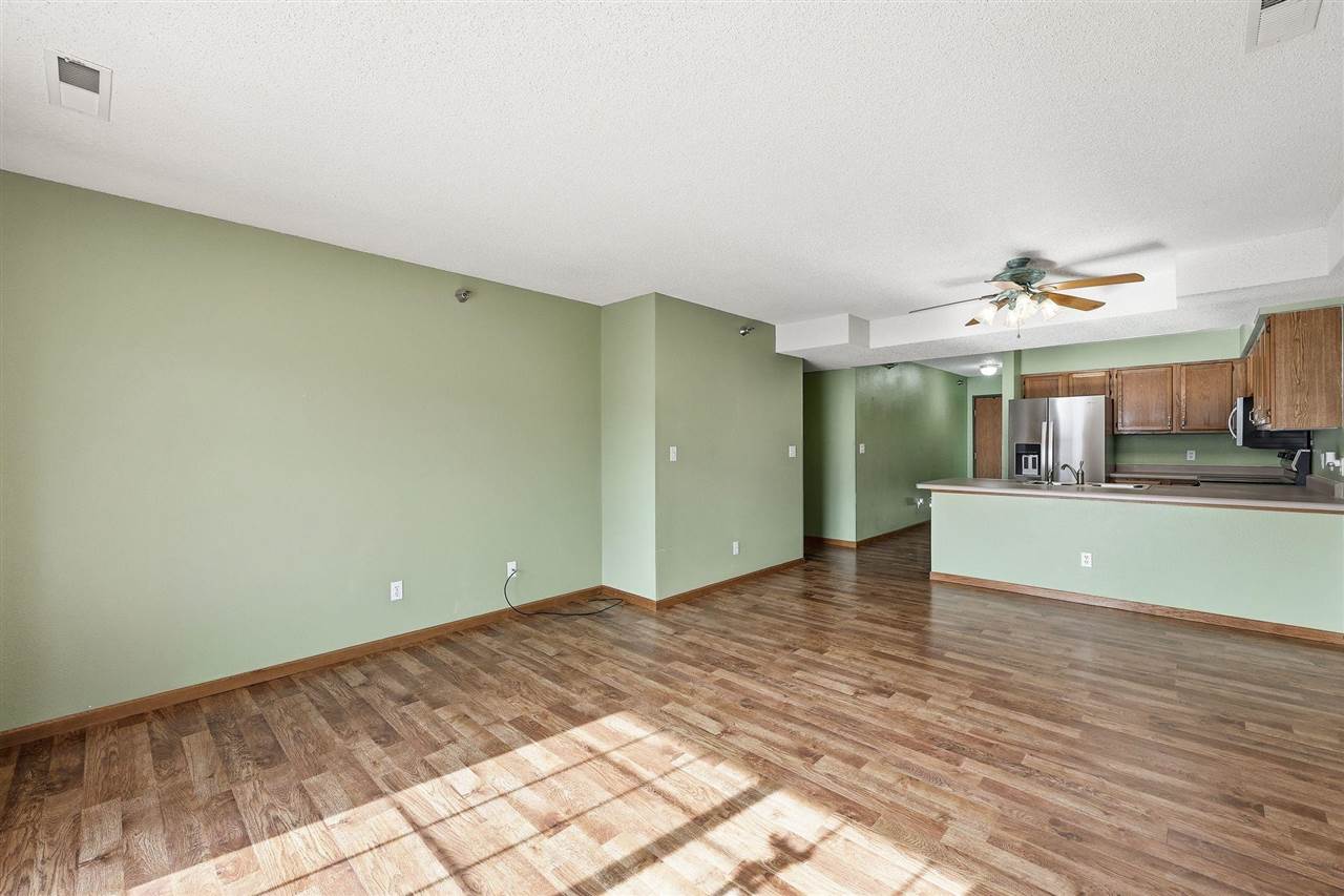 470 West Side Drive Iowa City IA 52246
