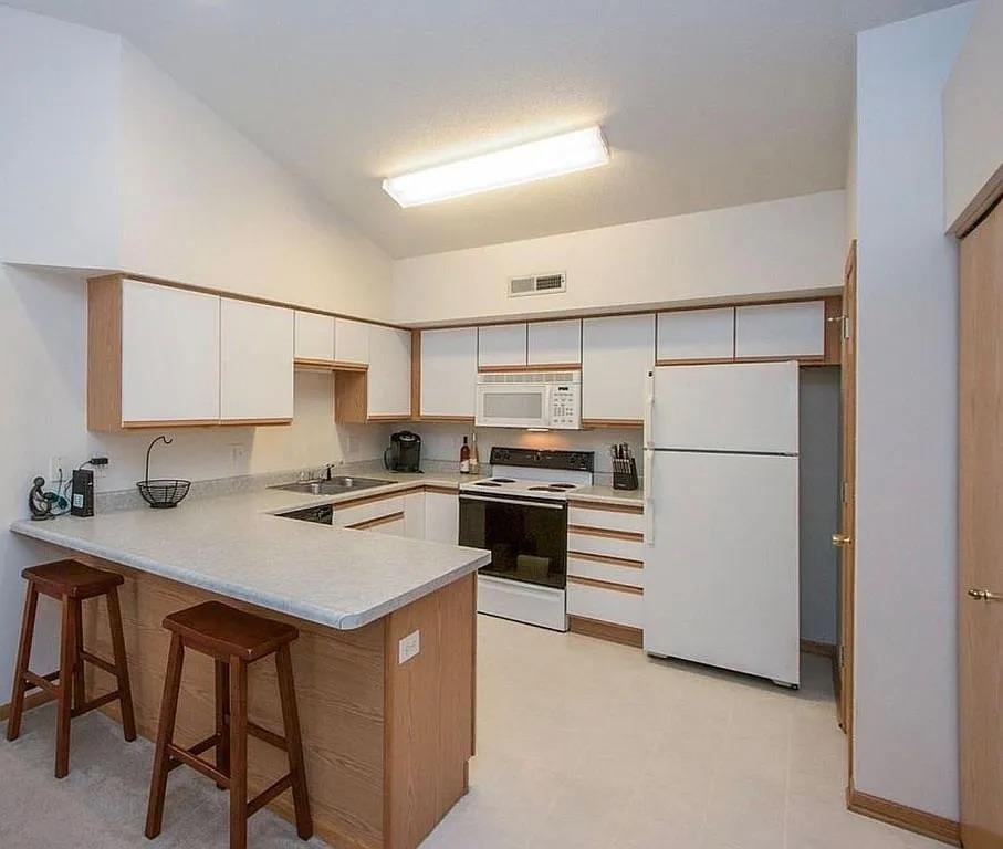 2268 Holiday Road Coralville IA 52241