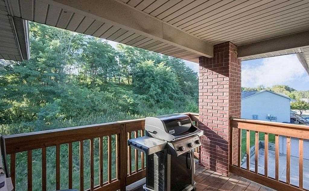 2268 Holiday Road Coralville IA 52241