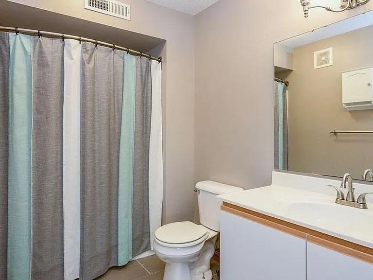 2268 Holiday Road Coralville IA 52241