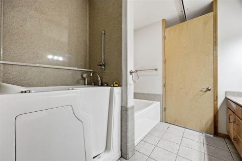2118 Abbie Court Coralville IA 52241