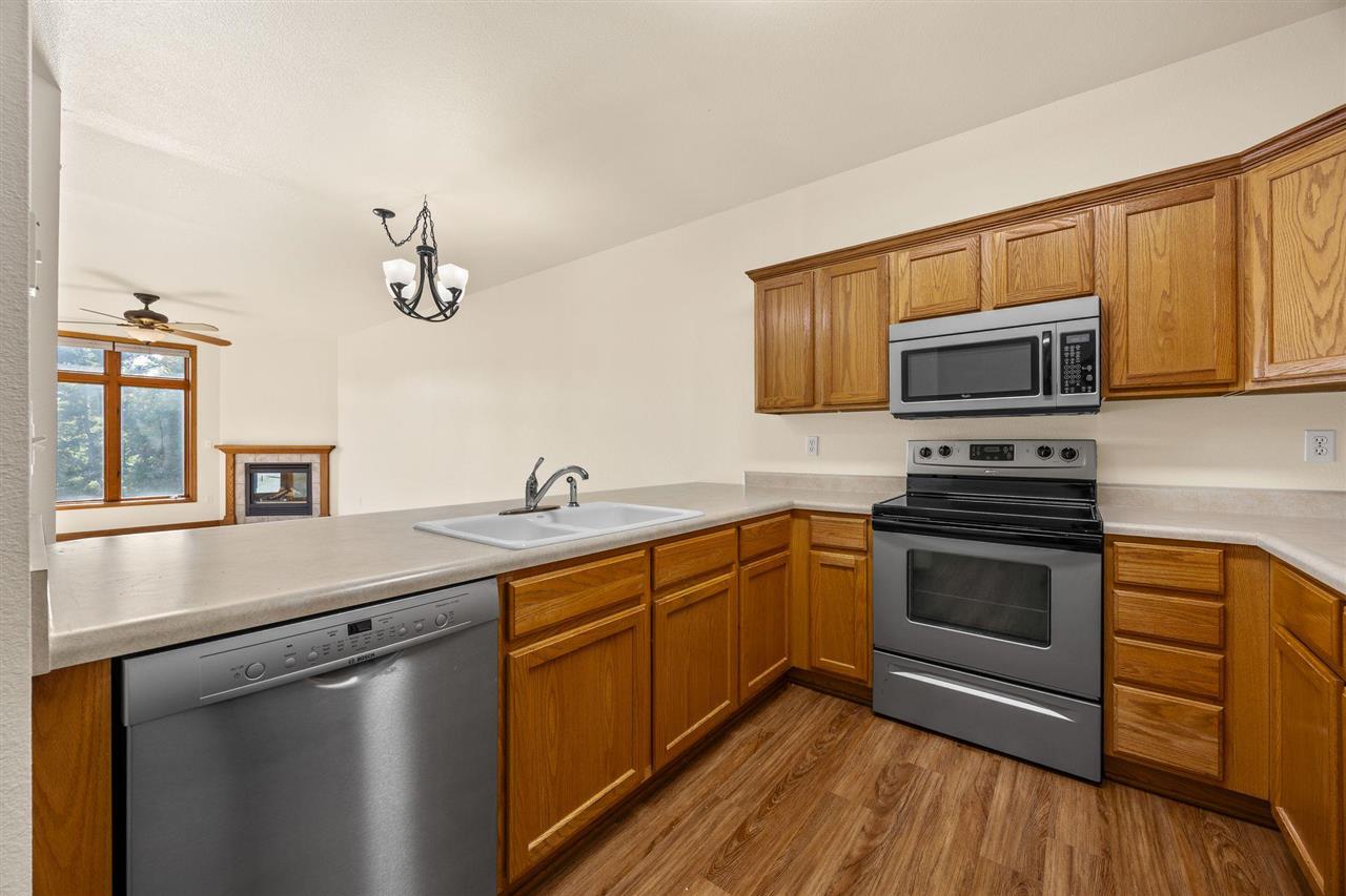 1779 Louis Place Iowa City IA 52246