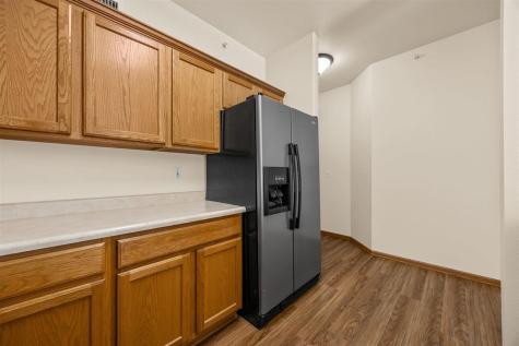 1779 Louis Place Iowa City IA 52246