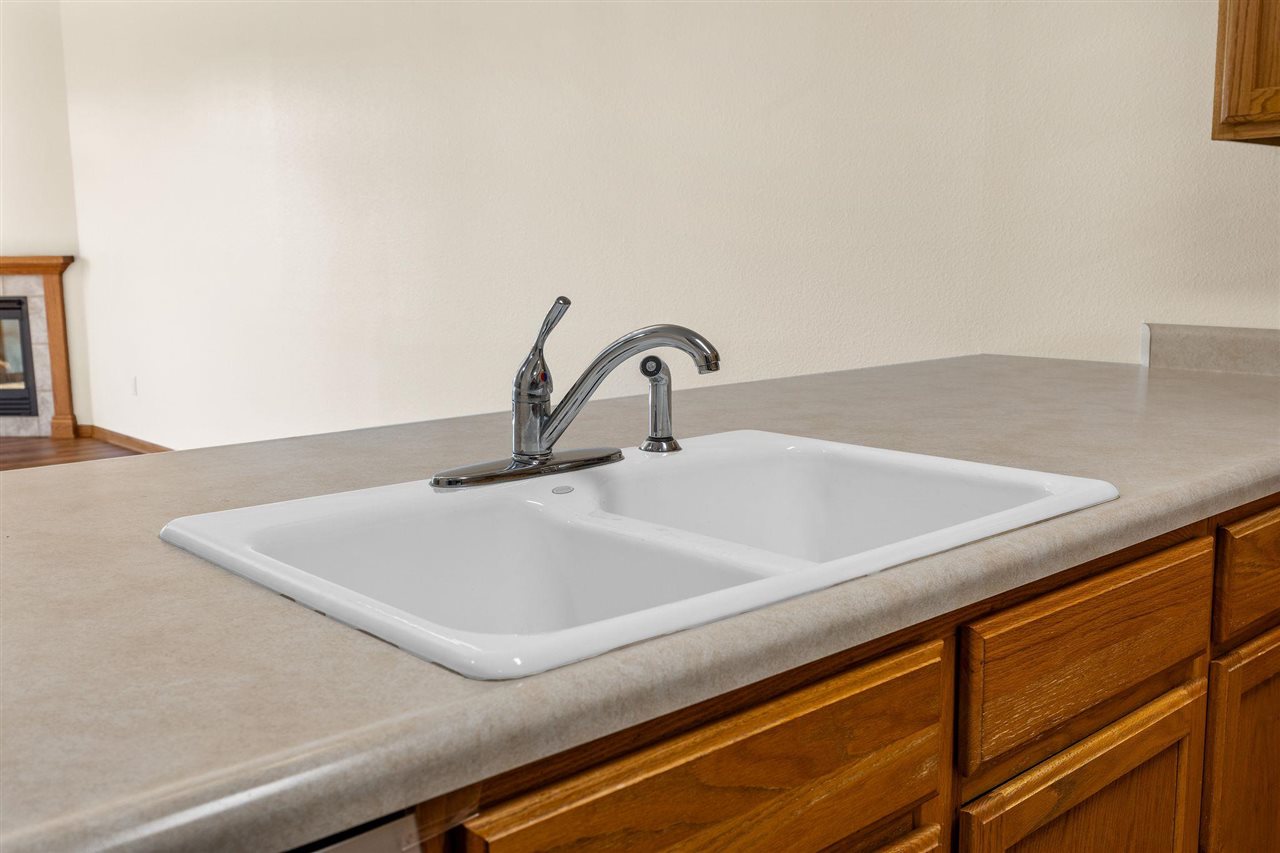 1779 Louis Place Iowa City IA 52246