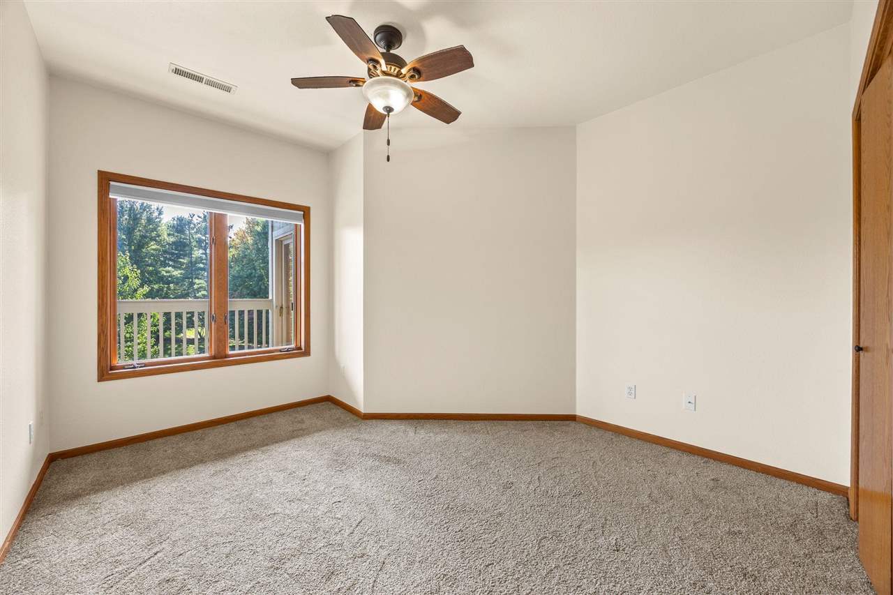 1779 Louis Place Iowa City IA 52246