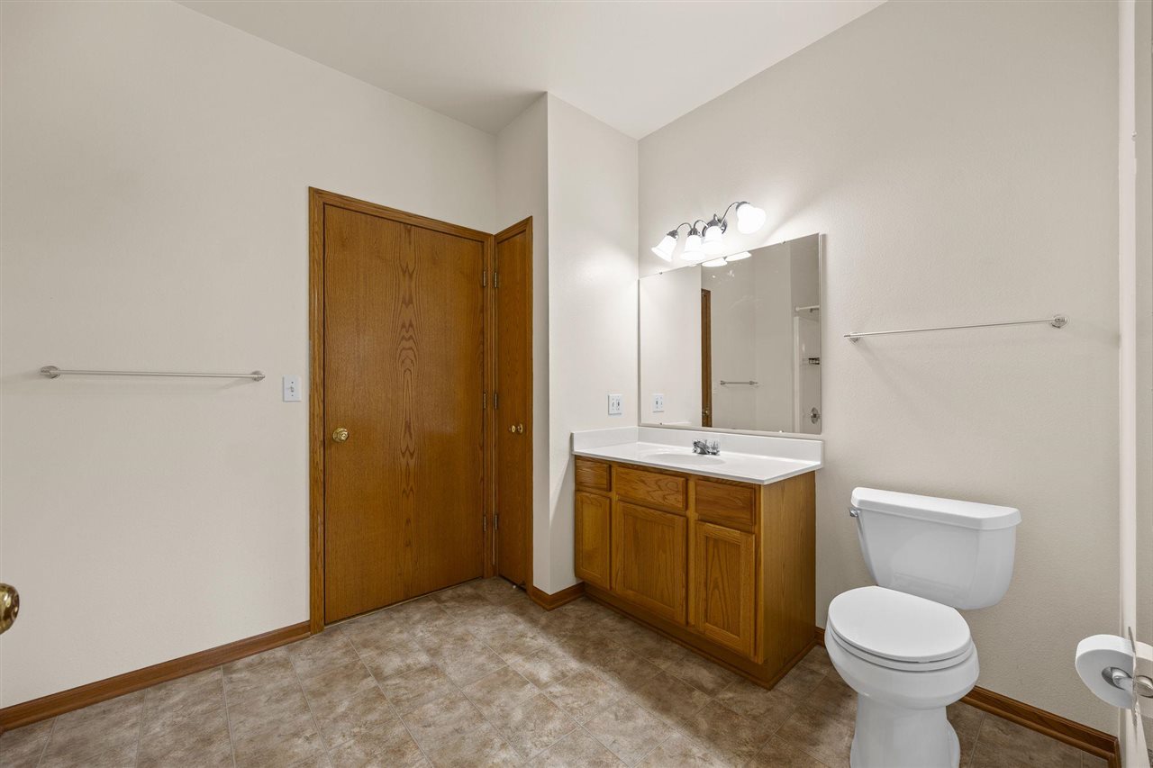 1779 Louis Place Iowa City IA 52246