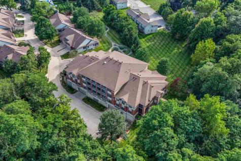 1779 Louis Place Iowa City IA 52246