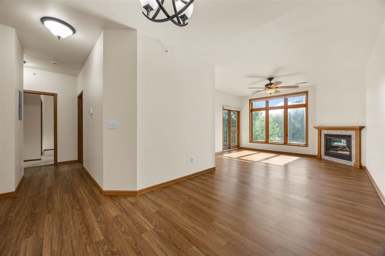 1779 Louis Place Iowa City IA 52246
