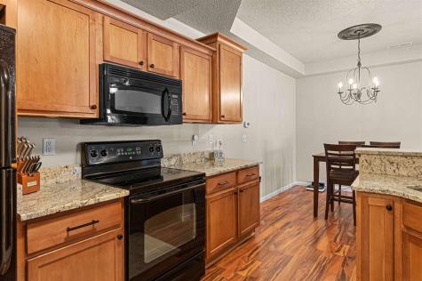 1476 Burr Drive North Liberty IA 52317