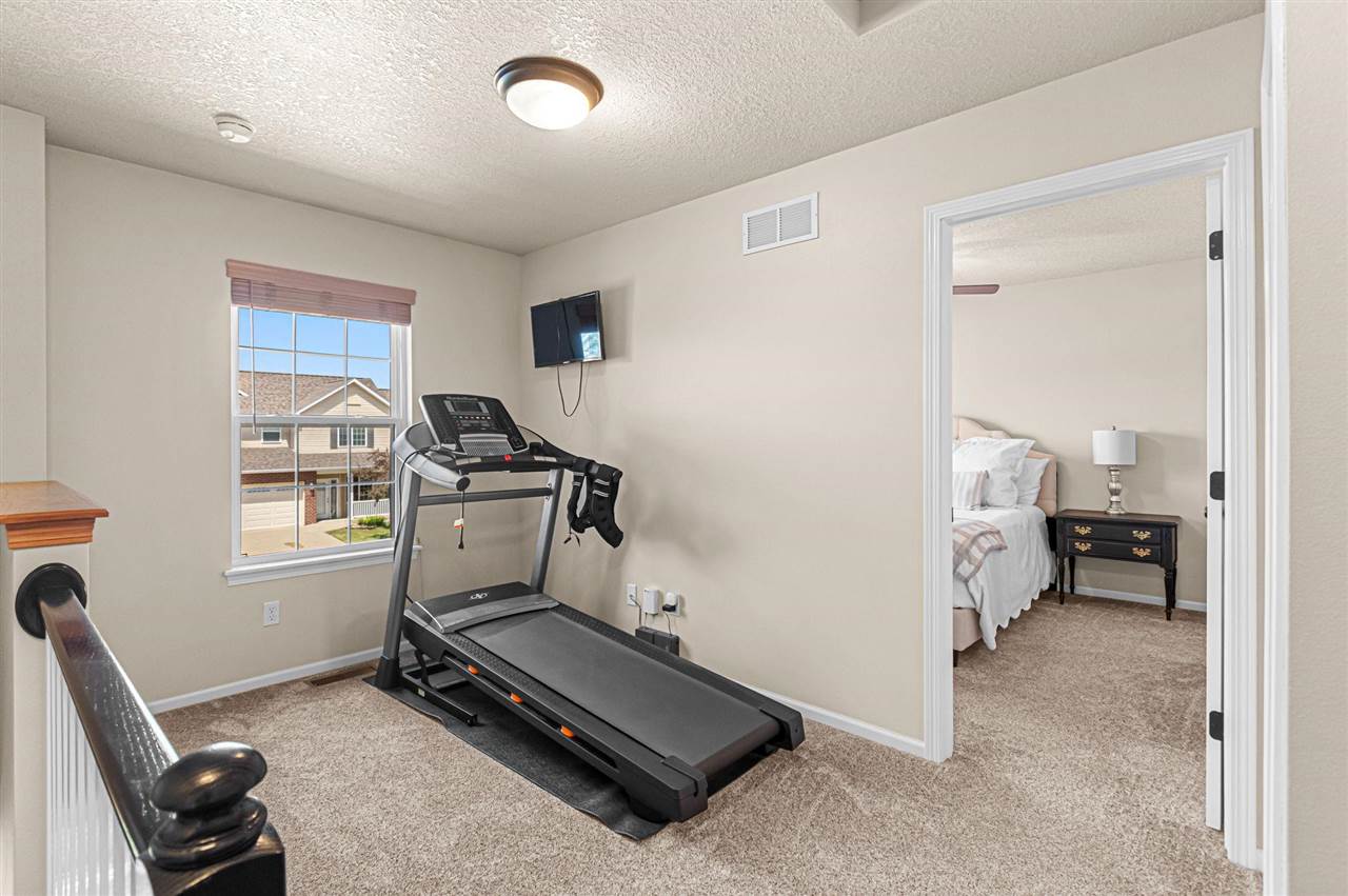 1476 Burr Drive North Liberty IA 52317
