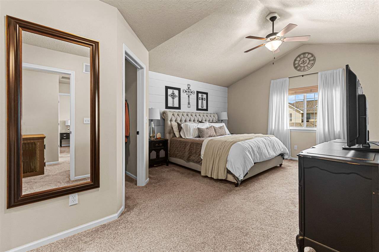 1476 Burr Drive North Liberty IA 52317