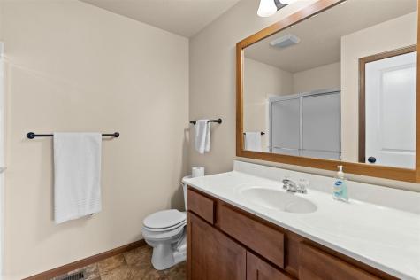 1657 Burr Drive North Liberty IA 52317