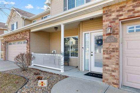 1657 Burr Drive North Liberty IA 52317