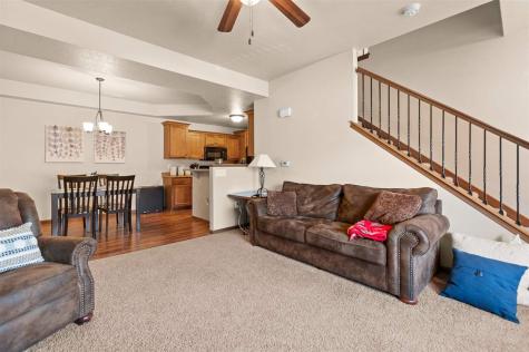 1657 Burr Drive North Liberty IA 52317