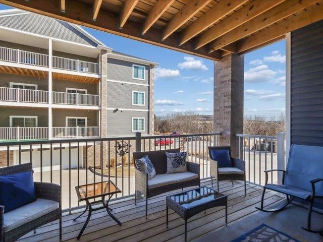2873 Spring Rose Circle Coralville IA 52241
