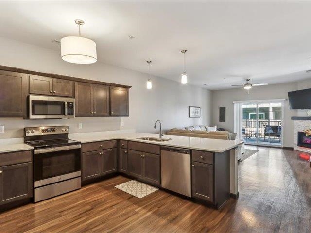 2873 Spring Rose Circle Coralville IA 52241