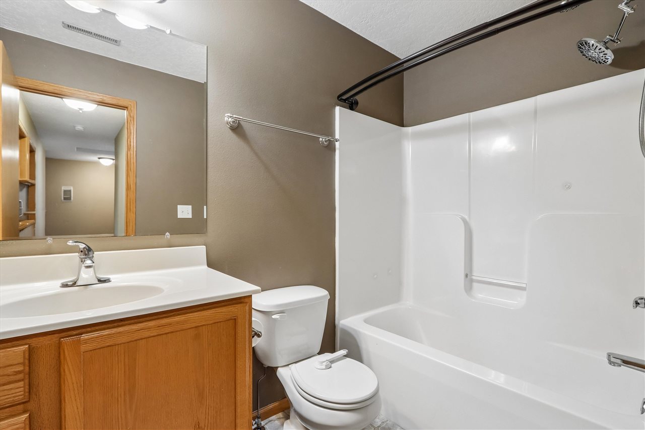 183 Alydar Drive North Liberty IA 52317