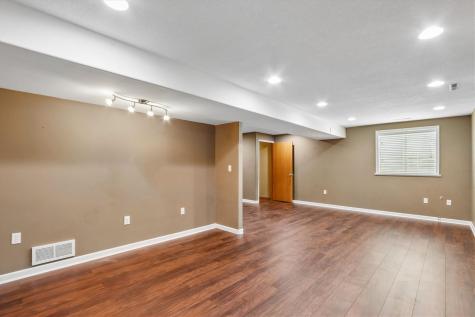 183 Alydar Drive North Liberty IA 52317