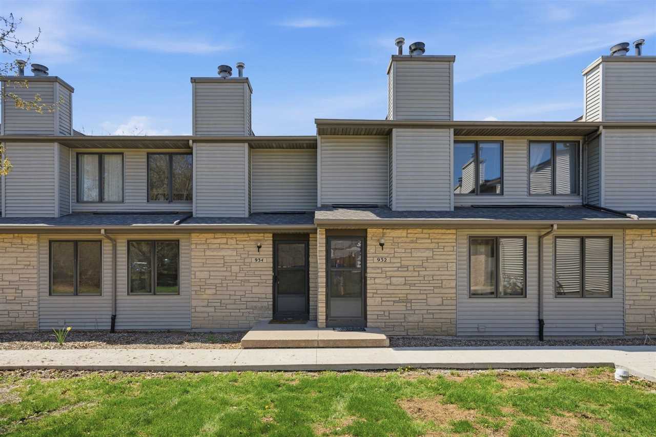 932 Westside Drive Iowa City IA 52246